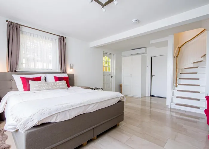 Hotel-restaurant De Boer'nkinkel Hotel Hoenderloo